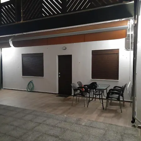 Mad'S Villas Nea Peramos  Room photo