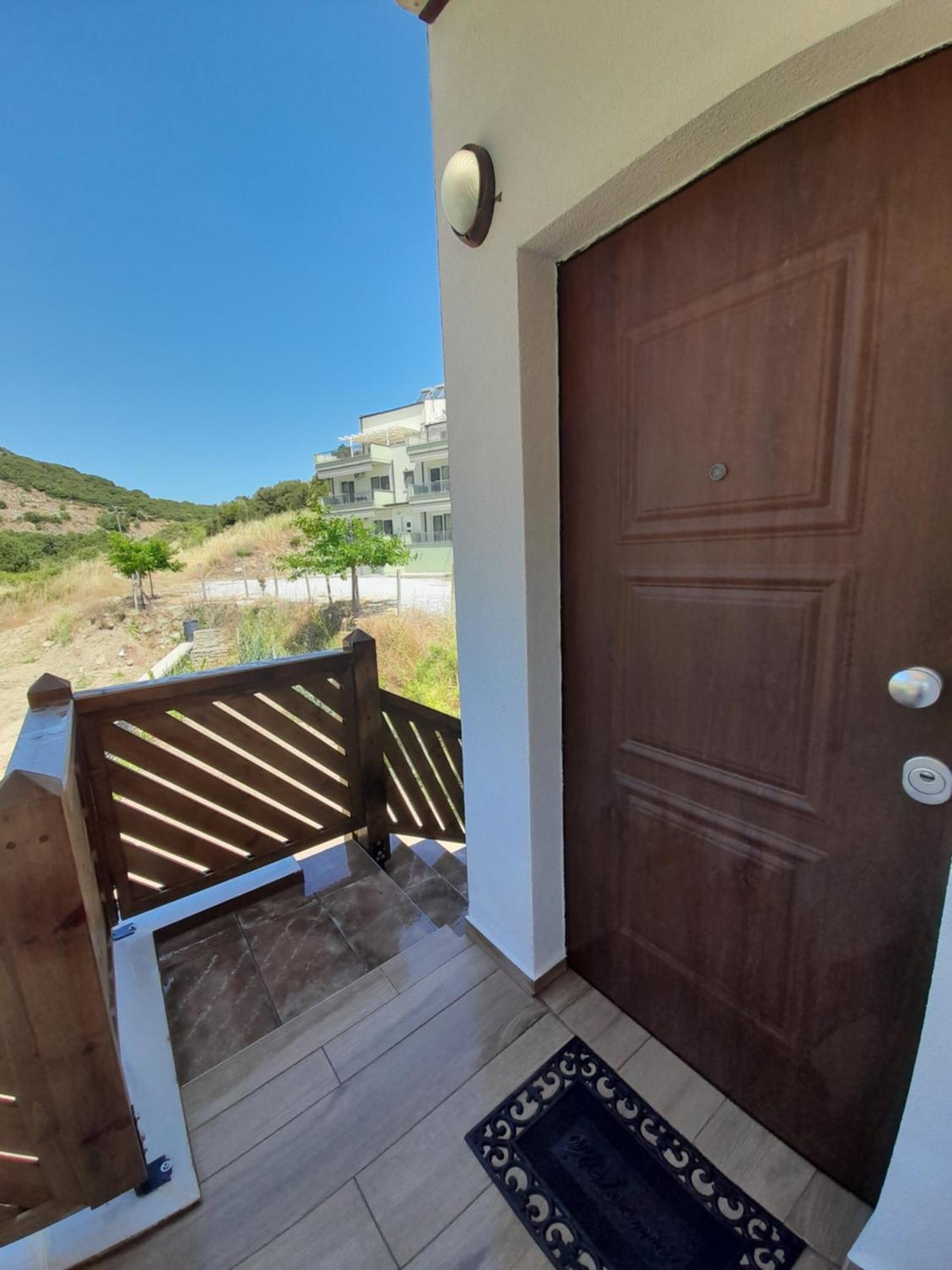 Apartment Mad's Nea Peramos (Macedonia)